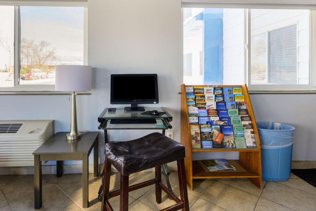 Surestay Hotel By Best Western Wells Bagian luar foto